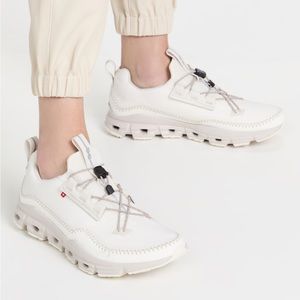 Women’s ON running cloudaway tennis shoes
